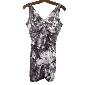 Gymshark All In One Tie Dye Pull On Athletic Romper V-Neck Activewear Womens M